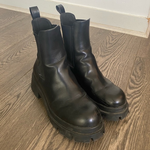 Zara lug sole boots - Picture 2 of 6